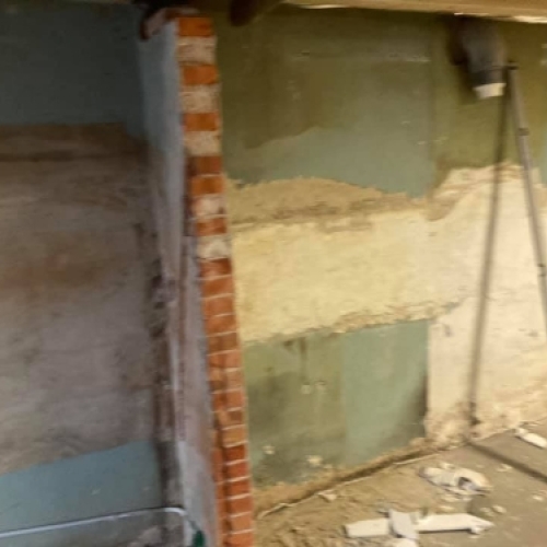 Kælderrenovering i Varde med afrensning af gammel murvæg